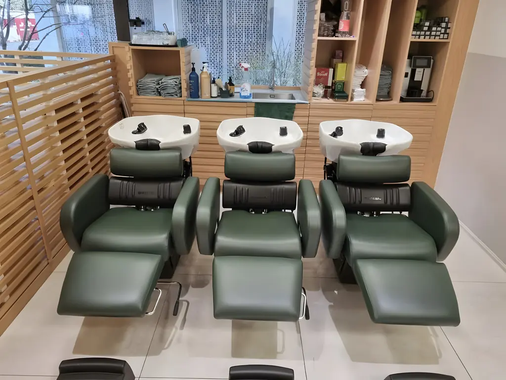 Haarwaschbecken in einem Coiffeursalon